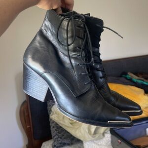 Jeffrey Campbell Kalem Ankle Boots 9